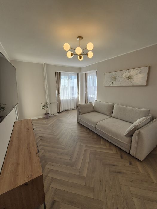 Apartament lux 2 camere decomandat zonă ultracentrală