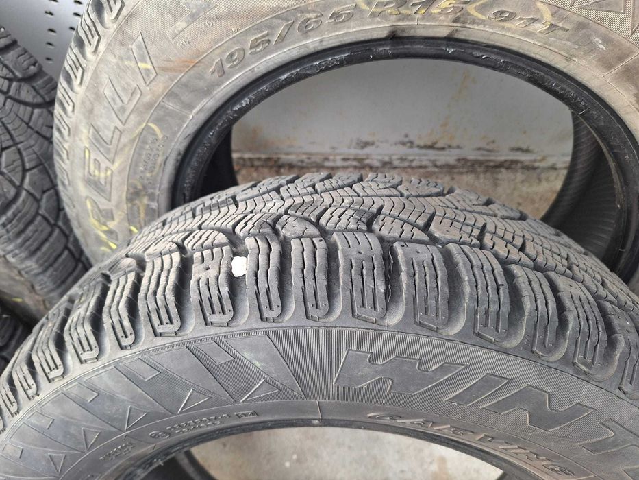 4 Anvelope IARNA Pirelli WINTER CARVING EDGE 195/65 R15 91 T