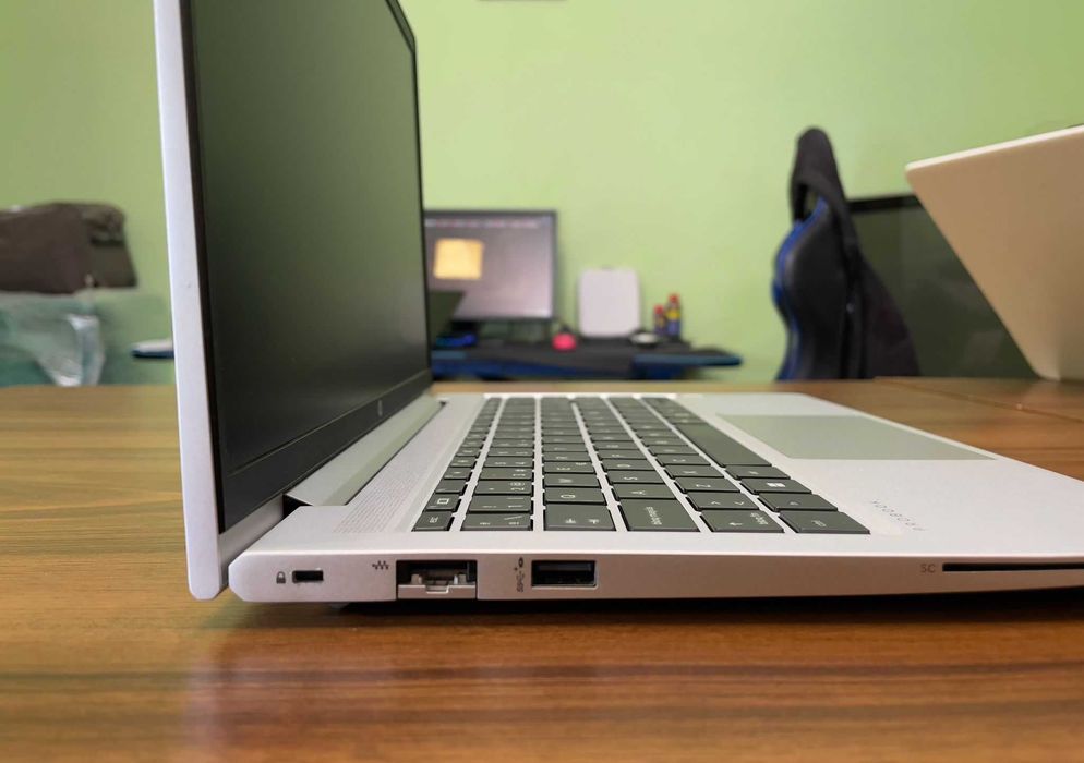 Laptop HP ProBook 640 G8 I5-1135G7 2.4GHz 16GB RAM 500GB SSD FULL HD