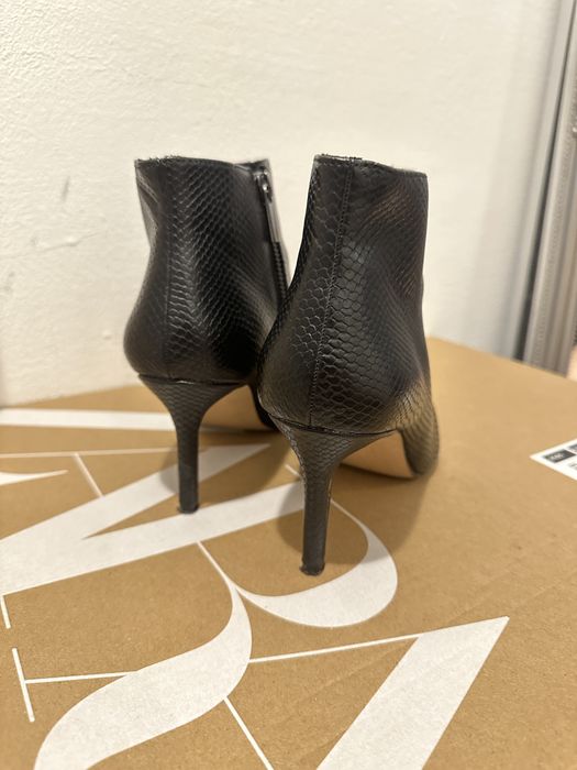 Botine cu toc Stradivarius