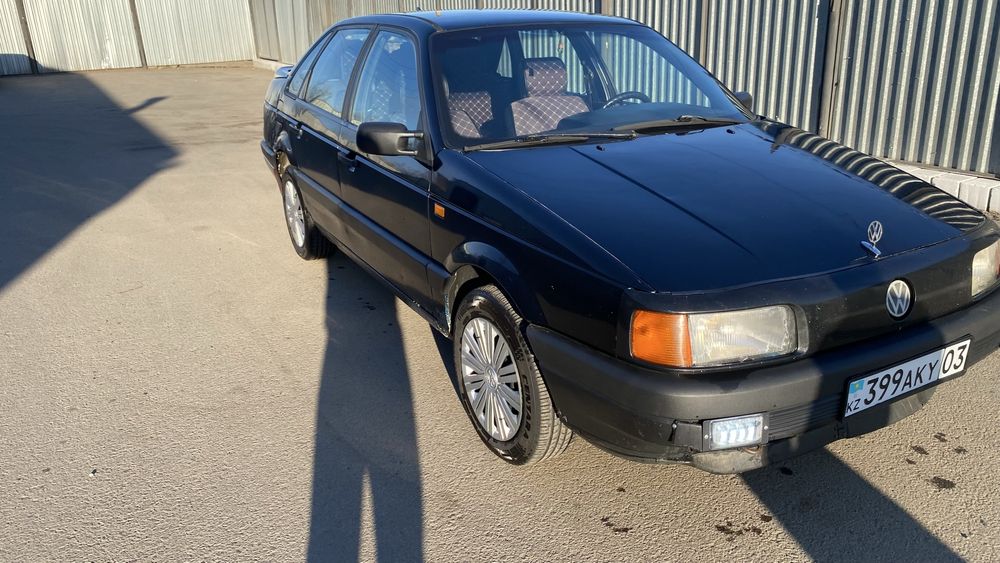 Продам авто Volkswagen Passat B3 sedan
