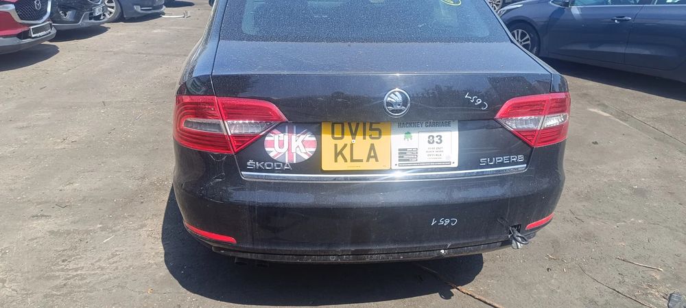 Dezmembrez Skoda Superb II (3T4) [Fabr 2008-2015]