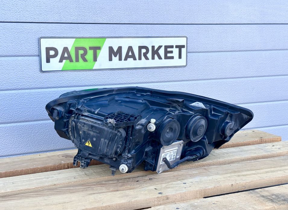 Ляв фар AUDI A6 C7 4G 4G0941005E