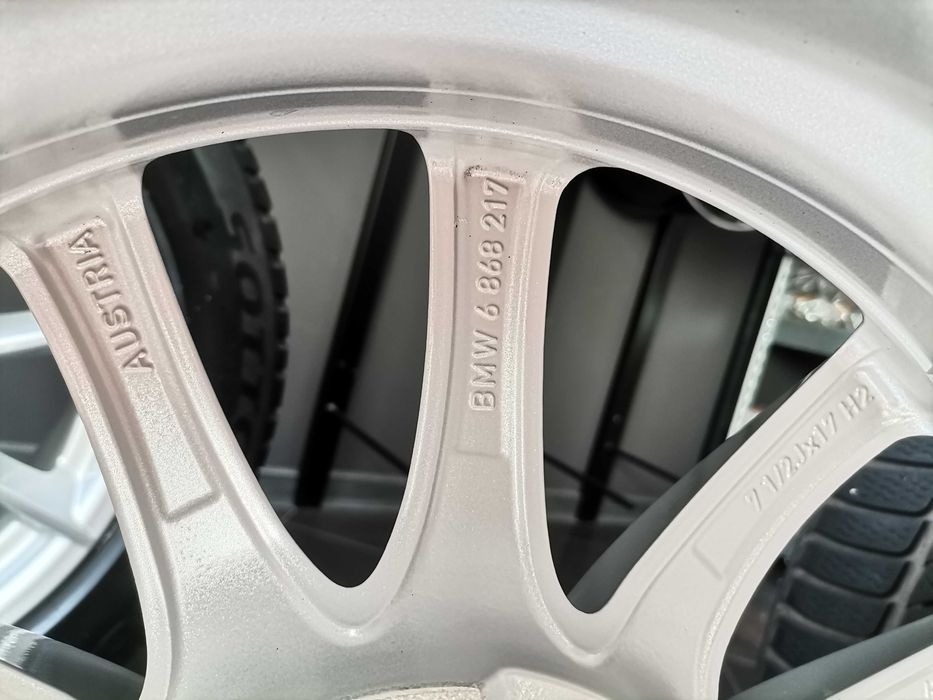 Зимен К-т 17" BMW Джанти 618 Гуми Pirelli Датчици БМВ G30 G31 G32 G11