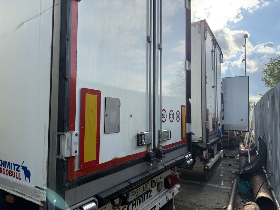 Semiremorci SCHMITZ frigorifice frigo frig Bicamerale