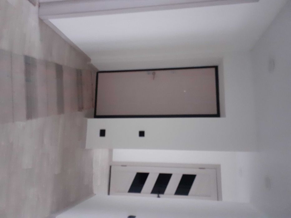 Продам 4-хкомнатную квартиру