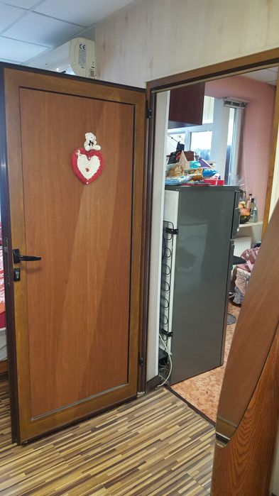 Давам гарсониера под наем - гр. Перник, Център, 45 кв.м. 390 €