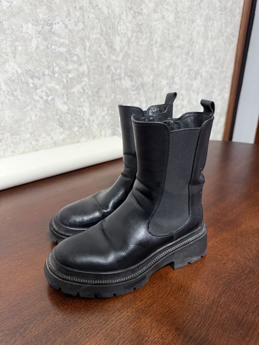 Демисезонная обувь «Челси»