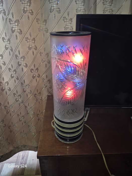 Продам светомузыку