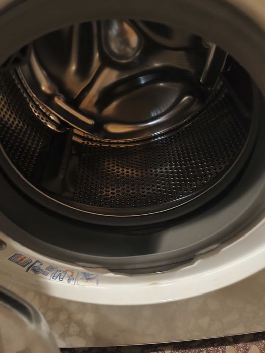 Пералня AEG работеща все още