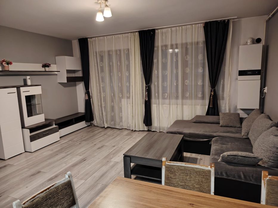 Închiriez apartament cu doua camere în Florești