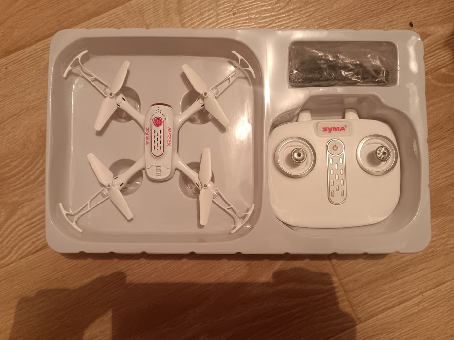 Квадрокоптер X22SW