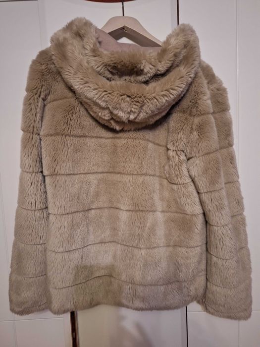 Vând haină dama BSB 44