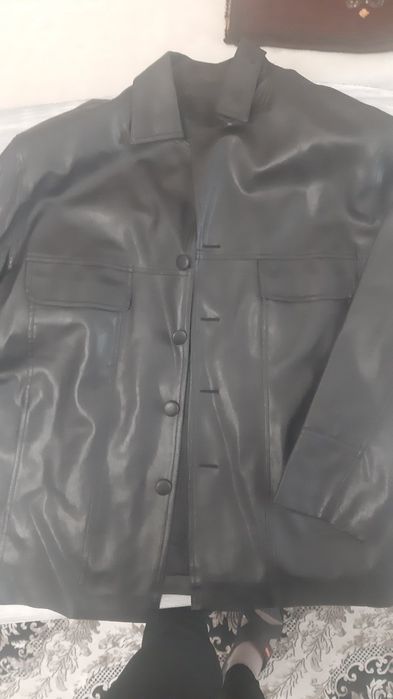 Две мъжки български кожени якета от еко кожа