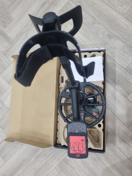 Металлоискатель Minelab equinox эквинокс 900