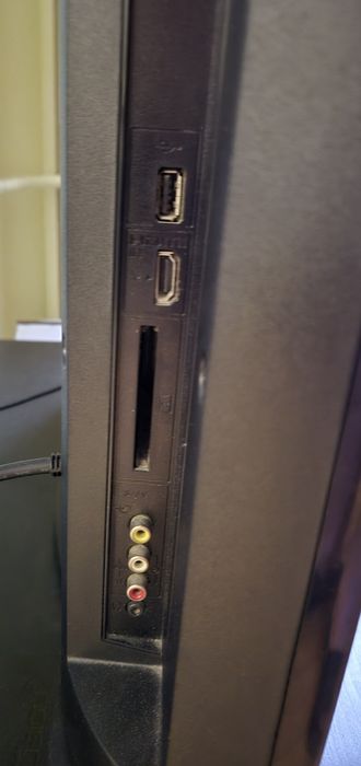 Телевизор / плазма / Sony Bravia / 32 инча / Топ състояние