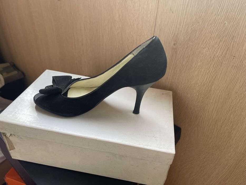 Туфли женские шпилька