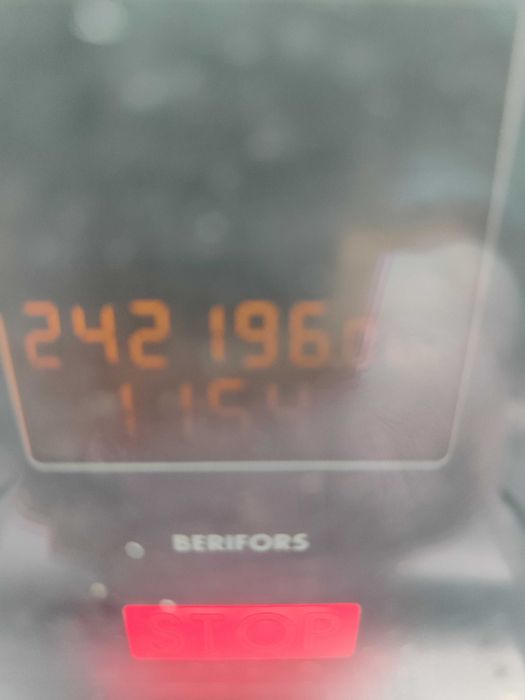 Autogunoiera Mercedes