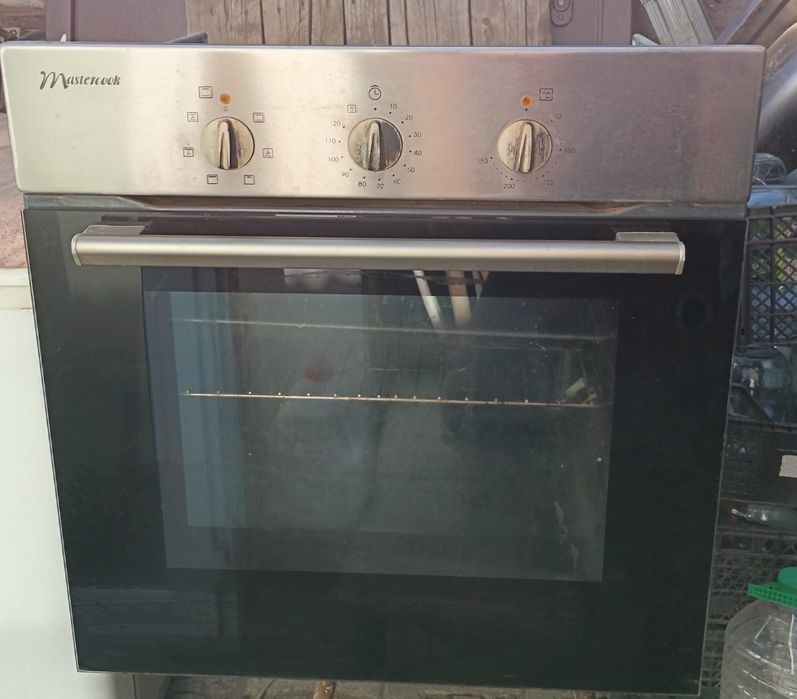 Поверхность с духовкой