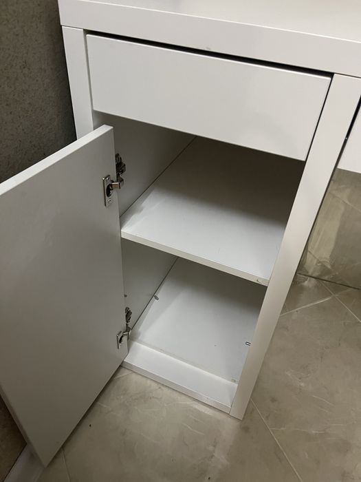 Продается компьтерный стол