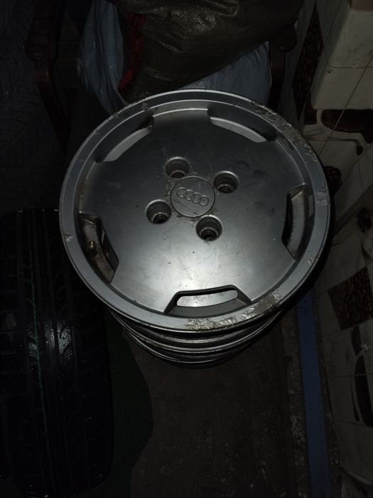 Продам диски Ауди
