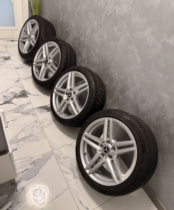 Mercedes Джанти 18 с летни гуми