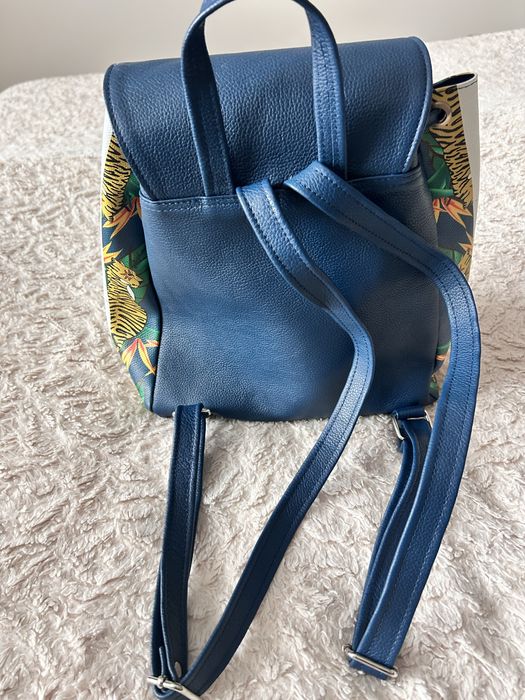 Раница естествена кожа Motema