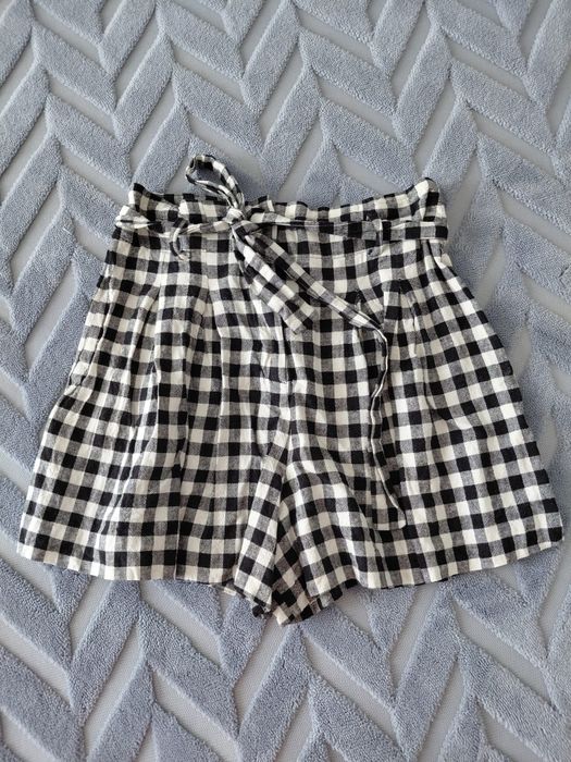 Къси панталонки zara размер М