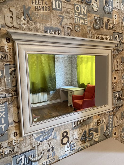 Срочно продаю Спальный гарнитур.