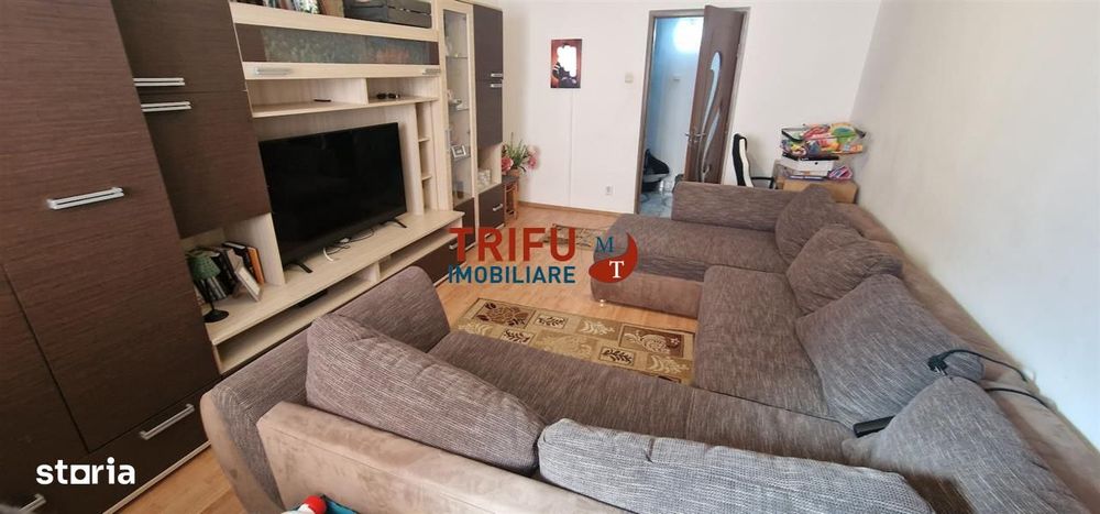 Apartament Spațios cu 3 Camere în Zona Prestige