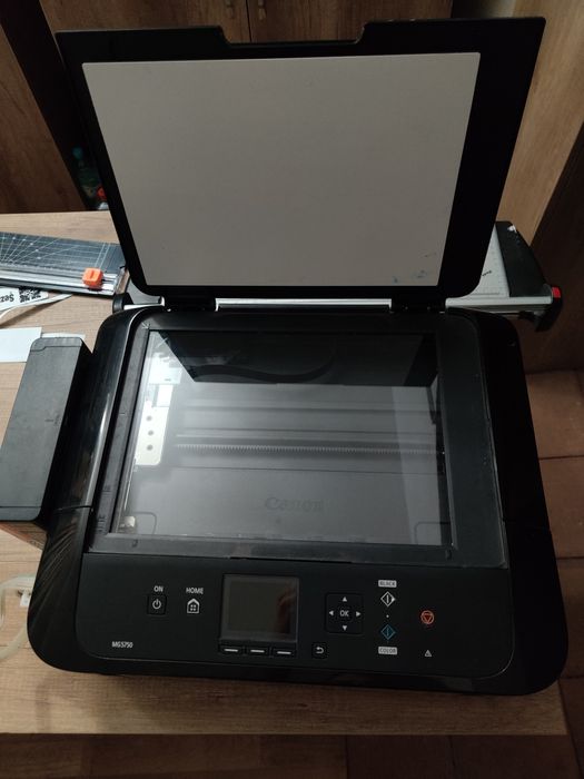 Imprimanta Canon MG5750 CISS