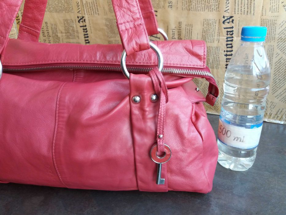 дамска червена чанта PICARD,кожена- естествена кожа