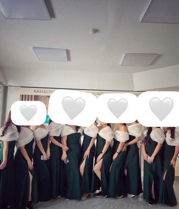 Платье изумруд 9 шт