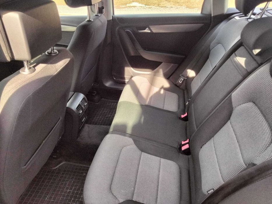 Volkswagen Passat Break (2012) - Dotări complete