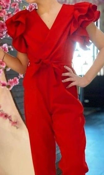 Продаём шикарный комбинезон