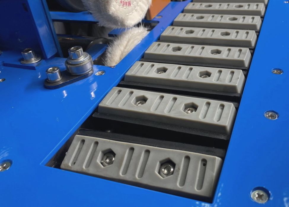 Кромкооблицовочный станок DELTAMACHINERY DM-117