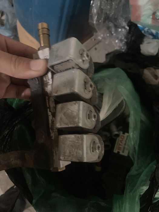 Stage originali kompyuteri komplekt