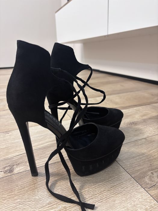 Туфли Casadei  ,  Италия