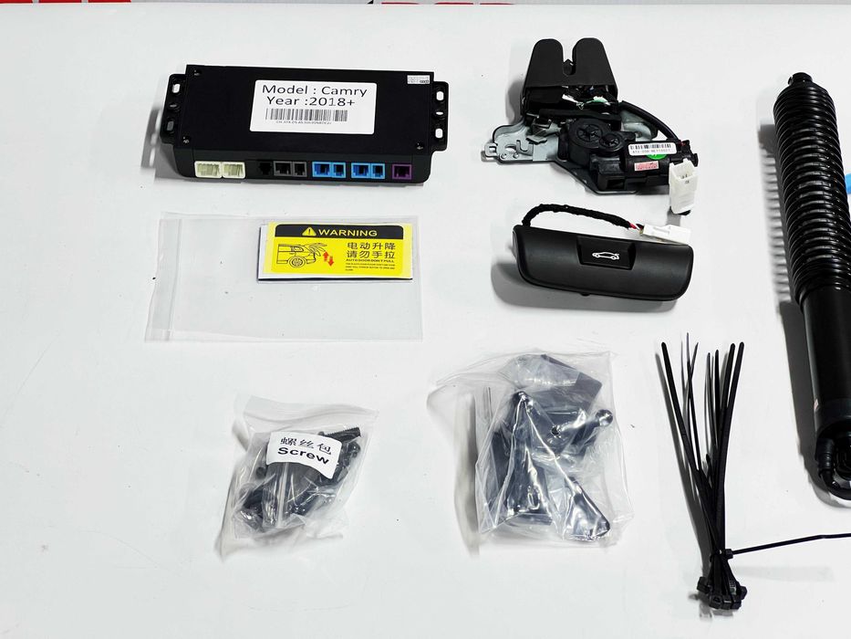 Электропривод багажника Camry 70
