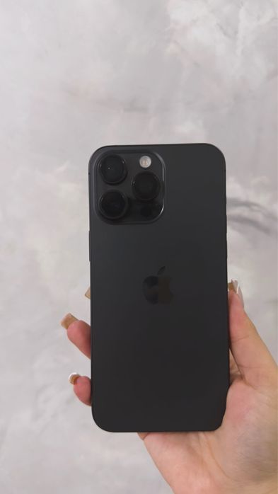 iPhone 15 про макс 256гб