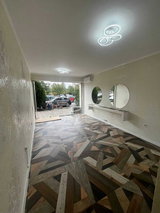 Дава се под наем  в София, Център -  кв.м за 409 € - Снимка #1