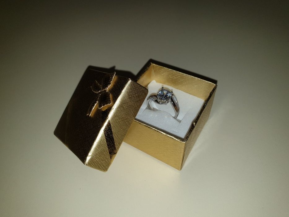 Inel din argint 925 cu brațe divizate ondulate