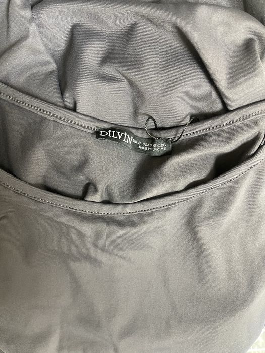 Платье на тонких лямках Dilvin