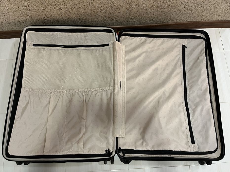 Голям куфар с 4 колелца