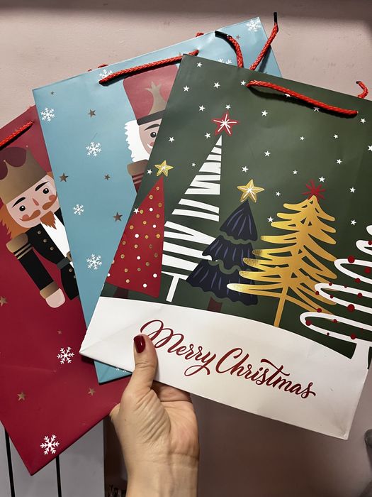 Подарочные пакеты упаковки