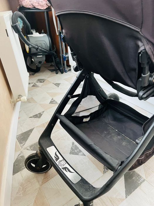 Детская коляска