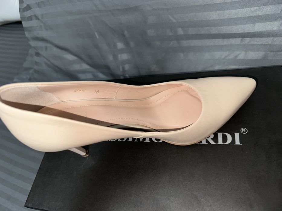 Обувки на ток естествена кожа