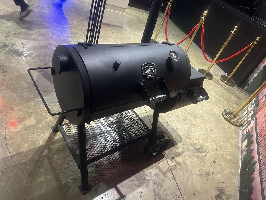 Смокер для BBQ и гриля.