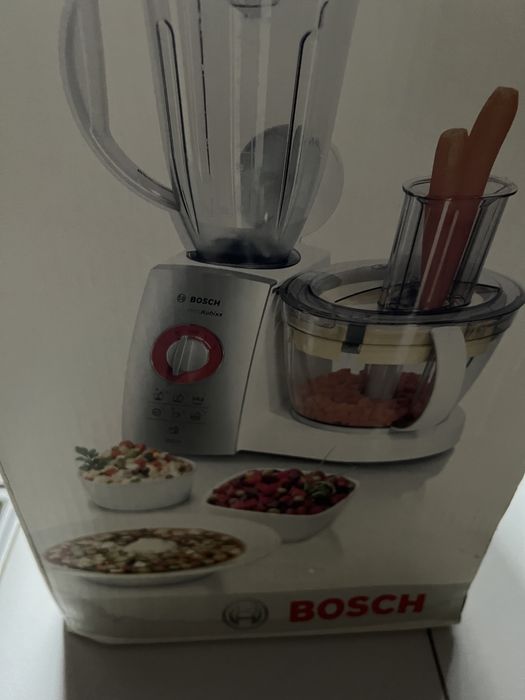 Продам кухонный комбайн