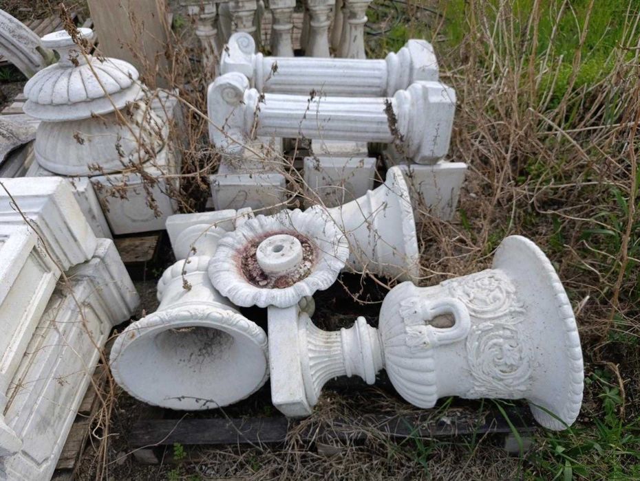 Градински Сет, произход Италия, материал цимент